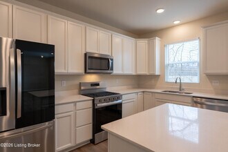 2023 Lyndon Green Cir in Lyndon, KY - Building Photo - Building Photo