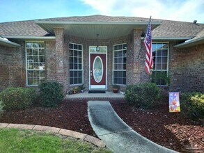 912 Wine Pointe Dr in Pensacola, FL - Building Photo - Building Photo