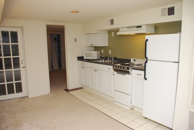 1341 Massachusetts Ave SE in Washington, DC - Building Photo - Building Photo