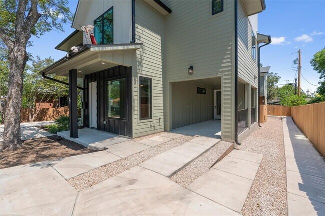 1402 Beckett St in Austin, TX - Building Photo - Building Photo