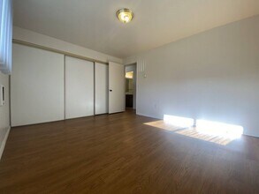 2487 NE Kerr St in Roseburg, OR - Building Photo - Building Photo