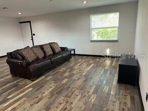 2400 10th St in Orlando, FL - Building Photo - Building Photo