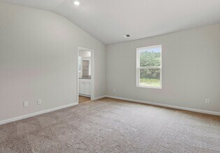 1004 Peaceful Fawn Dr in Elgin, SC - Building Photo - Building Photo