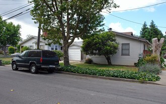 101-103 Bloomfield Rd in Burlingame, CA - Building Photo