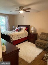3352 Woodburn Rd in Annandale, VA - Building Photo - Building Photo