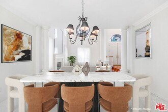 24901 Vista Verenda in Los Angeles, CA - Building Photo - Building Photo