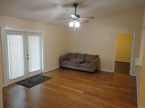 5415 NW 38th Pl in Gainesville, FL - Building Photo - Building Photo