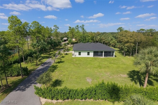 property at 2330 4th Ave SE