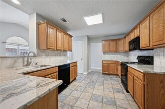 1032 Sterling Oaks Blvd in Slidell, LA - Building Photo - Building Photo