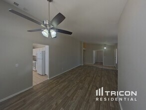 2112 Raspberry Hill Rd in Las Vegas, NV - Building Photo - Building Photo