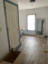 162-201 E Front St, Unit 201 in Danville, PA - Foto de edificio - Building Photo