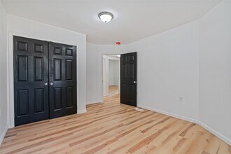 7711 Westmoreland Ave-Unit -Unit 3 in Pittsburgh, PA - Building Photo - Building Photo