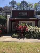 126 Oakmont Dr in Greenville, NC - Building Photo