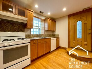 3242 W Wrightwood Ave in Chicago, IL - Building Photo - Building Photo