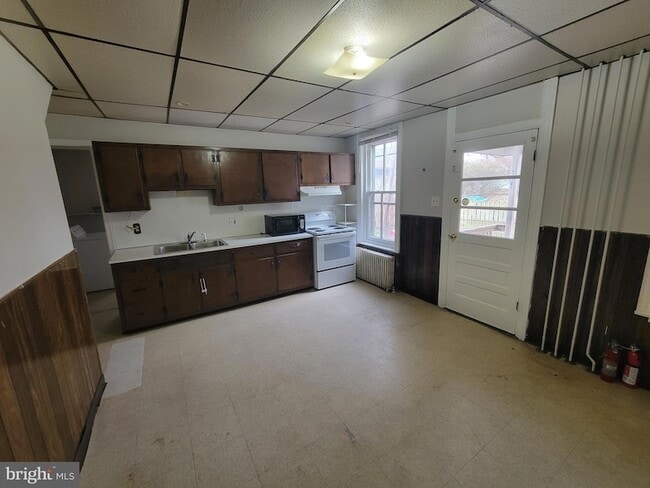 23 King St in Pottstown, PA - Building Photo - Building Photo