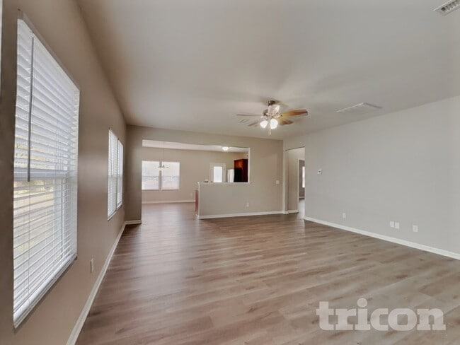 75 Stratford Dr in Wendell, NC - Building Photo - Building Photo