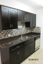 14785 Lake View Dr in Orland Park, IL - Building Photo - Building Photo