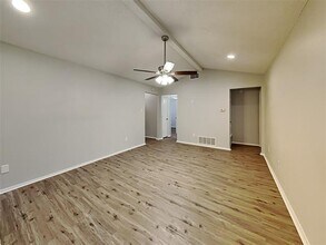 4717 Kristie Dr in Balch Springs, TX - Building Photo - Building Photo
