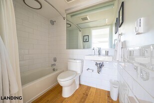 135 Adams St in Denver, CO - Building Photo