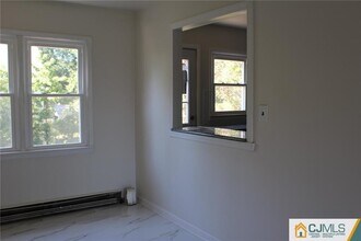 181 Middlesex Ave in Iselin, NJ - Building Photo - Building Photo