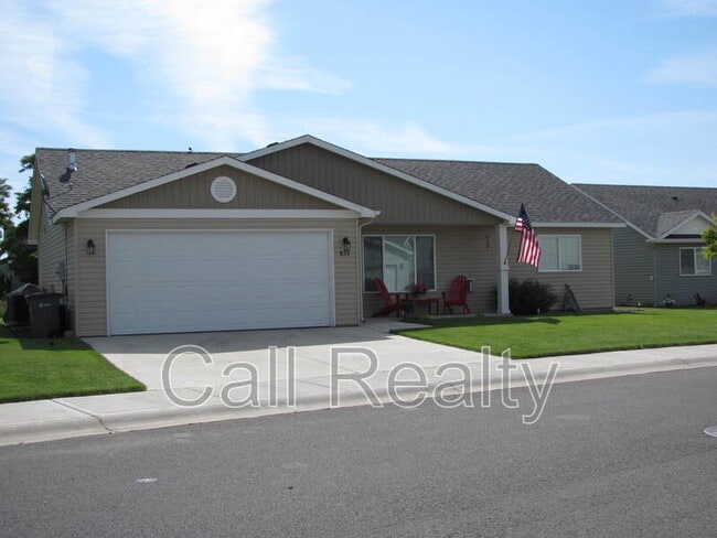 property at 826 N Fox Ridge Rd