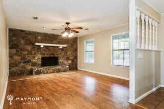 17 Greenbrier Dr in Benton, AR - Building Photo - Building Photo