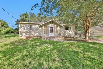 4967 Lazy Ln in Montgomery, TX - Building Photo - Building Photo
