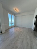 601 NE 27th St, Unit 1803 in Miami, FL - Building Photo - Building Photo