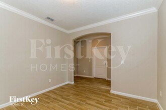 9856 Melrose Creek Dr, Unit 21 in Jacksonville, FL - Foto de edificio - Building Photo