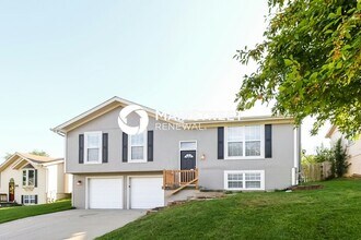 3401 NW 84th Terrace in Kansas City, MO - Building Photo - Building Photo
