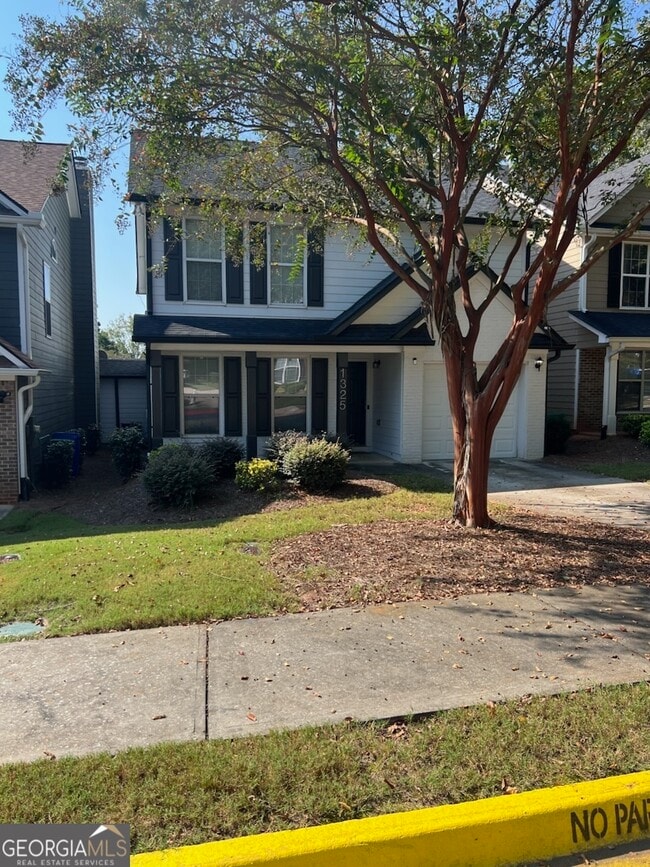 property at 1325 Gates Cir SE