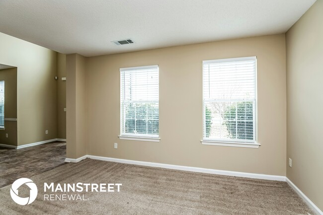 1667 Deer Crossing Way in Jonesboro, GA - Foto de edificio - Building Photo