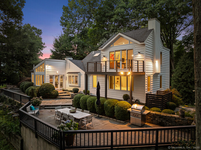 29 Otter Trail in Westport, CT - Building Photo - Building Photo