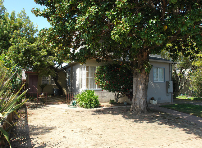 639 N Delaware St in San Mateo, CA - Building Photo - Building Photo