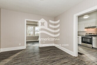 736 McCleary Ave in Dayton, OH - Foto de edificio - Building Photo