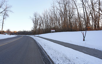 Creek’s Run Townhomes Phase II in Chaska, MN - Foto de edificio - Building Photo