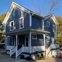 265 Douglas Ave in Elgin, IL - Building Photo