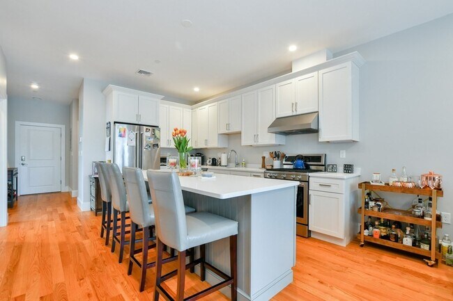 5 McBride St in Boston, MA - Building Photo - Building Photo