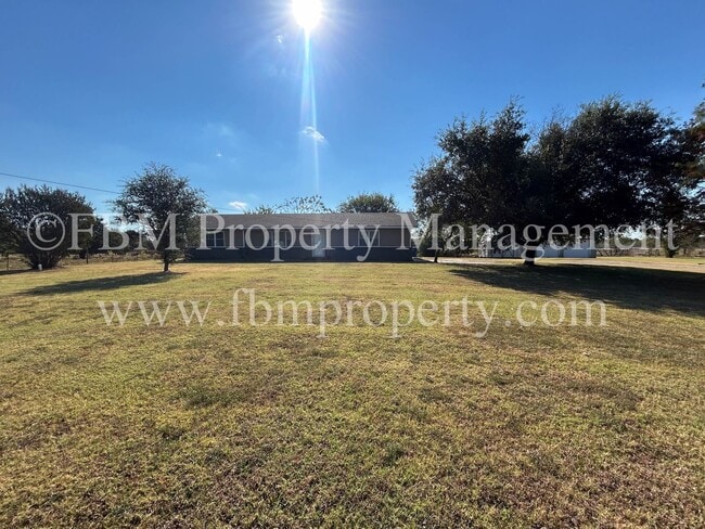 property at 4205 W Park Row Blvd