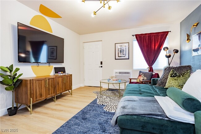 property at 1414 S 3rd St