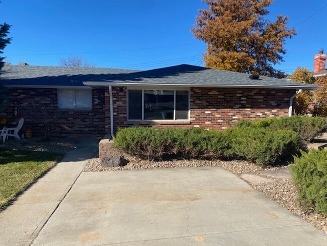 1635 Lashley St in Longmont, CO - Building Photo - Building Photo