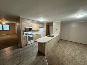 99 Buckley Rd in Liverpool, NY - Building Photo - Building Photo