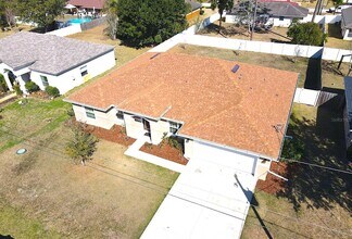 9 Raemond Ln in Palm Coast, FL - Building Photo - Building Photo