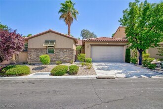 7609 Slide Rock Ave in Las Vegas, NV - Building Photo - Building Photo