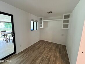 1014 E Orange Dr in Phoenix, AZ - Building Photo - Building Photo