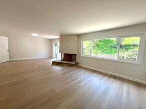 1722 Sunny Heights Dr in Los Angeles, CA - Building Photo - Building Photo