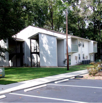 Pender Square in Tarboro, NC - Building Photo