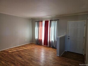 20059 Washington St in Roseville, MI - Building Photo - Building Photo