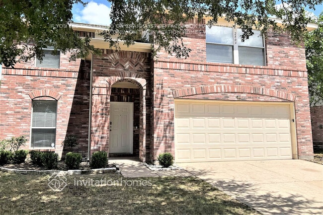 property at 2804 Mesa Valley Dr