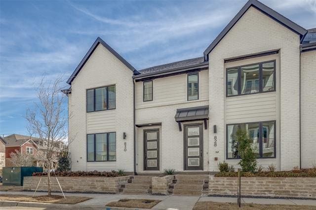 property at 830 Trace Hawk Ln